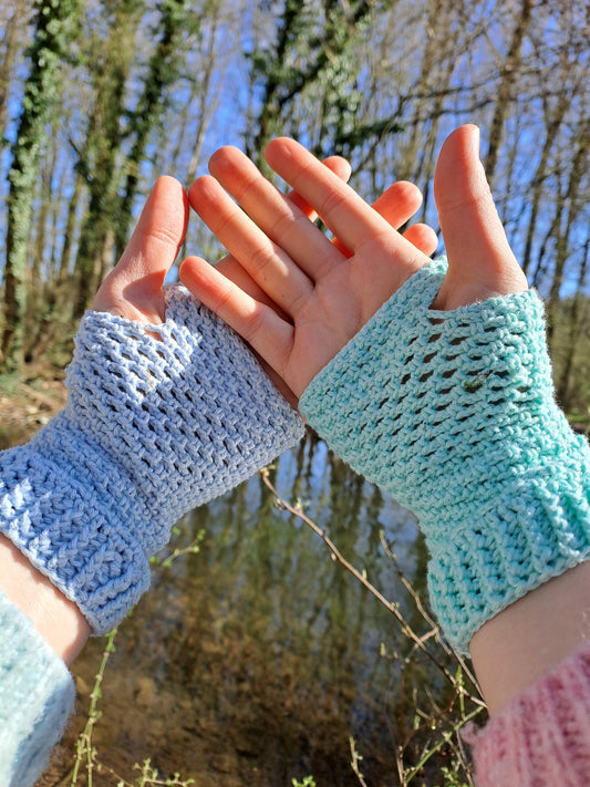 Pastel Emo - Fingerless Mitts (Digital Crochet Pattern)